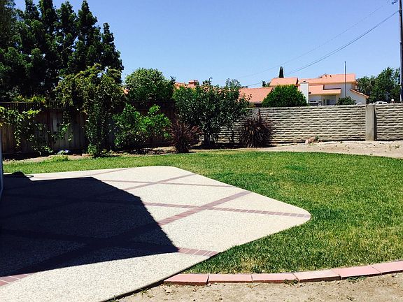 3rd image of 3078 Crystal Creek Dr