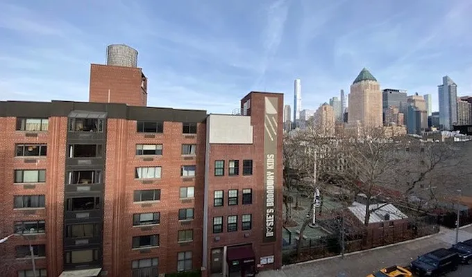 Rented by Maz Group NY | media 2