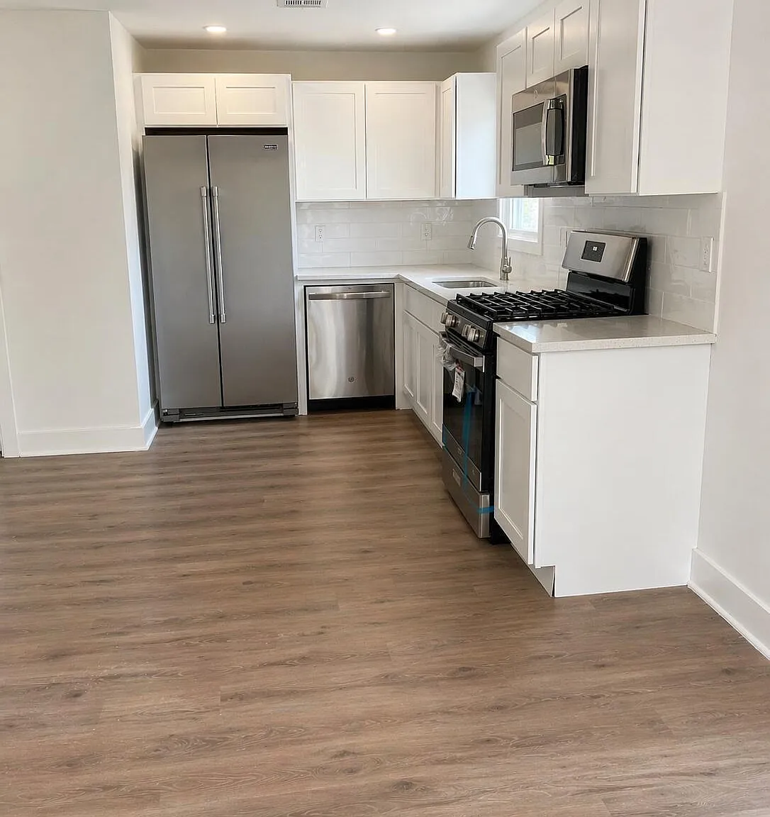 3 bed, 1836 sqft, $3,500 — Photo 3