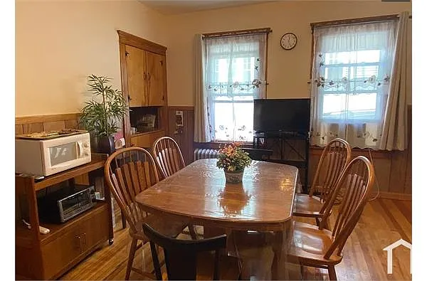 Building Photo - 25 Bridgeport St #3