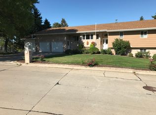 1720 Imperial Rd, Norfolk, NE 68701