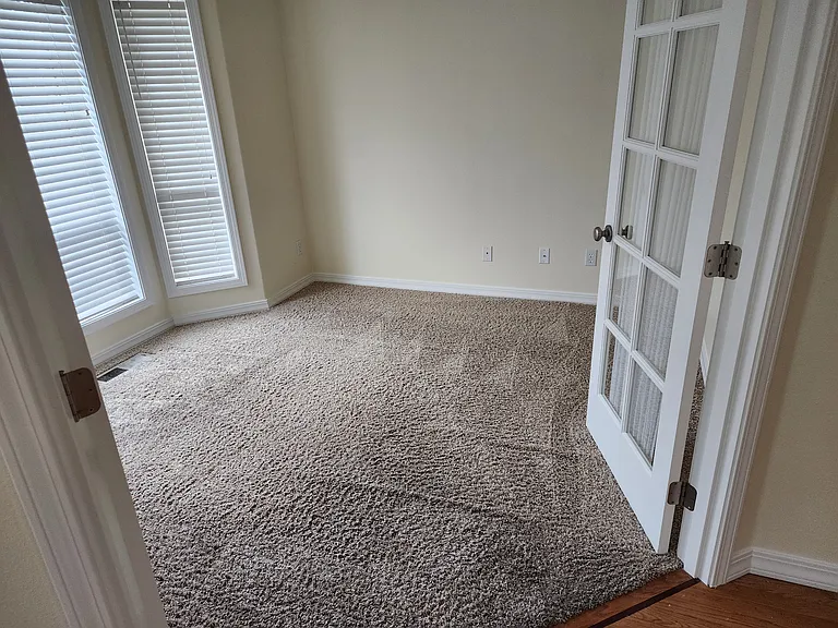 1909 Olympia Ave NW — Photo 6