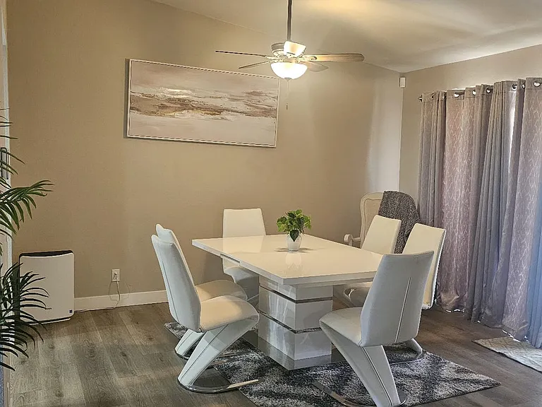 25313 Minnetonka Ct — Photo 6