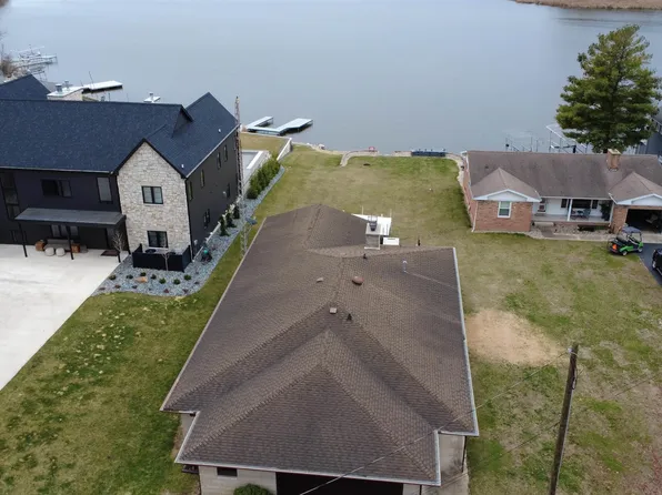 2922 Country Club Dr S, Rochester, IN 46975