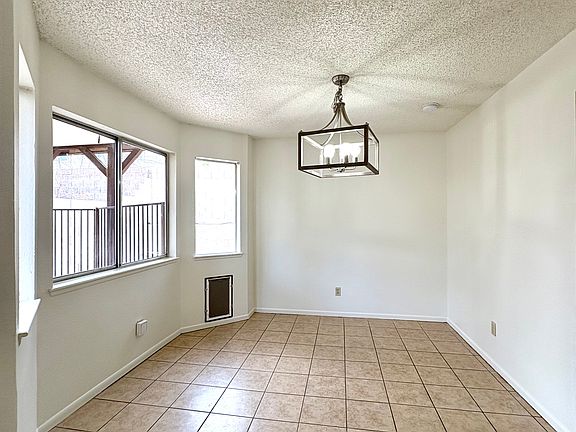 3rd image of 7225 Bronze Cir