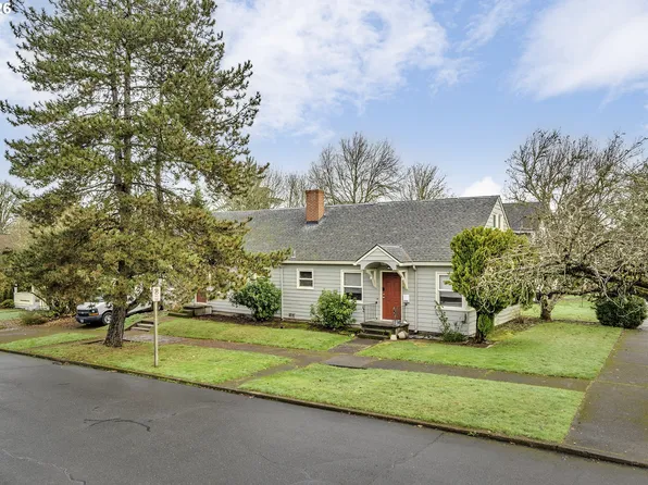 1701 Ash St, Forest Grove, OR 97116