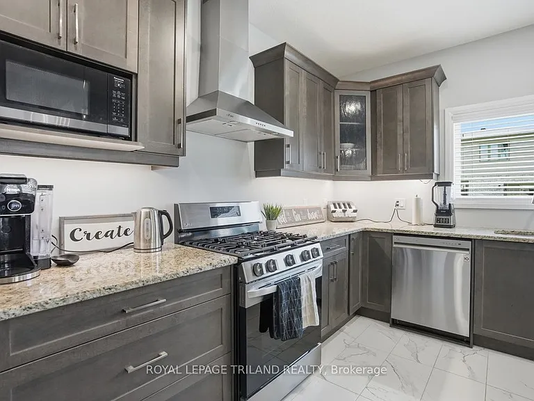 3601 Lynds St — Photo 12