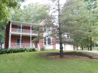 5204 S 14th St, Saint Joseph, MO 64504