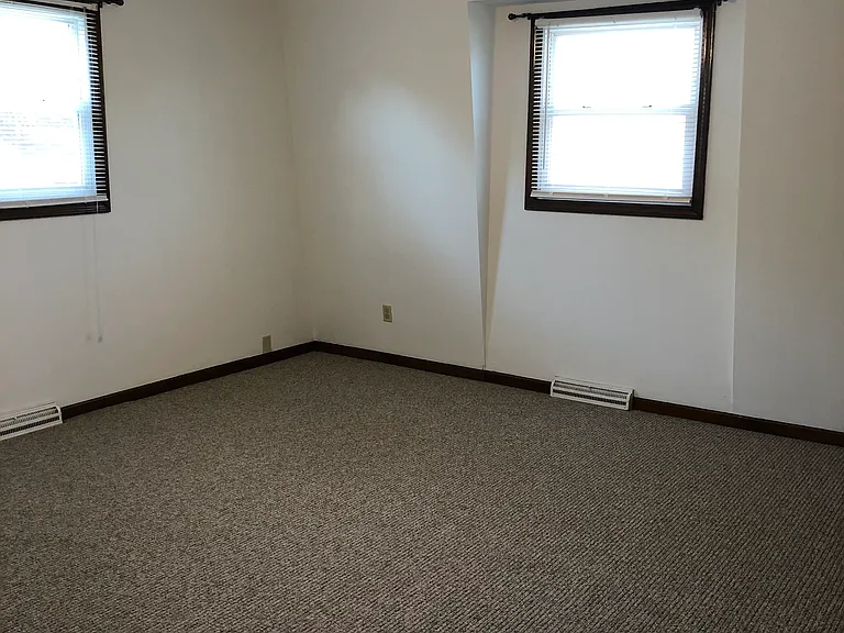 45 Oak Ct — Photo 11