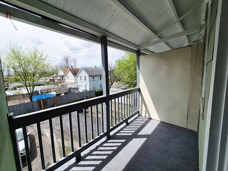 68 Green Pl #1 — Photo 15