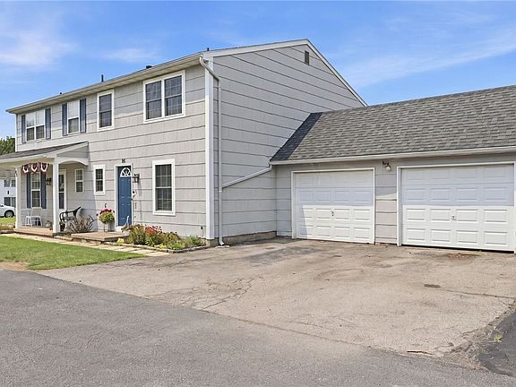 3rd image of 96-98 Willowick Dr