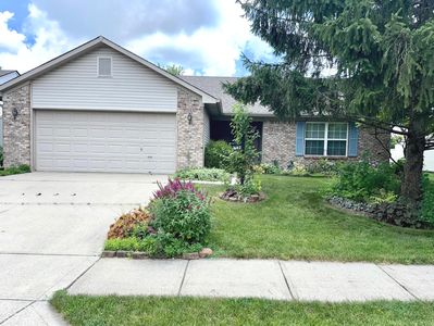 437 E Pine Ridge Dr, Westfield, IN, 46074