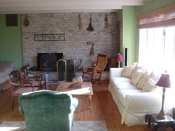 Fireplace/Wood-burning