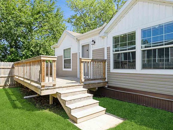 2nd image of 322 Mosswood Ln