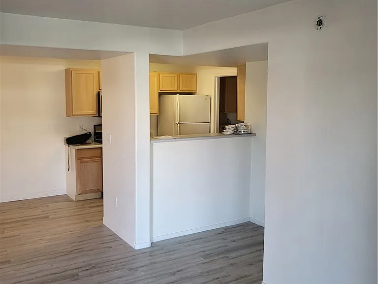 950 Seven Hills Dr #413 — Photo 3