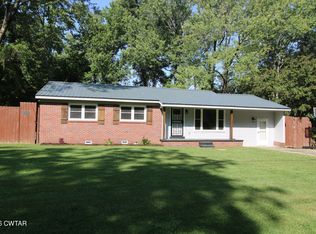 8023 Hillcrest Dr, Milan, TN 38358