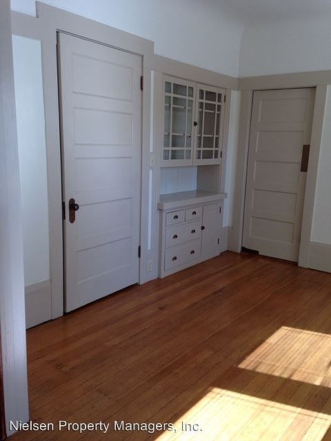 1st image of 901 26th St APT 03S