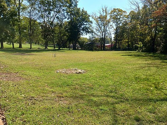 4th image of 3556 Kay Dr