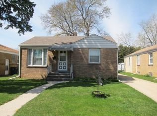1106 N Butrick St, Waukegan, IL 60085