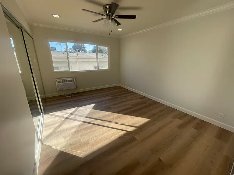 833 S Bedford St #202 — Photo 11