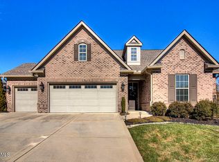 634 Witherspoon Ln, Knoxville, TN 37934