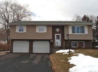 213 Gladys St, Endicott, NY 13760