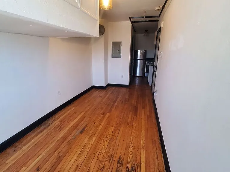 The Berm - 2001 10th Ave (24 Units Luxury Apartments) — Photo 17