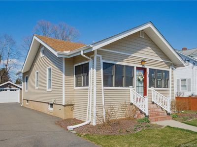 19 Lincoln St, Plainville, CT, 06062
