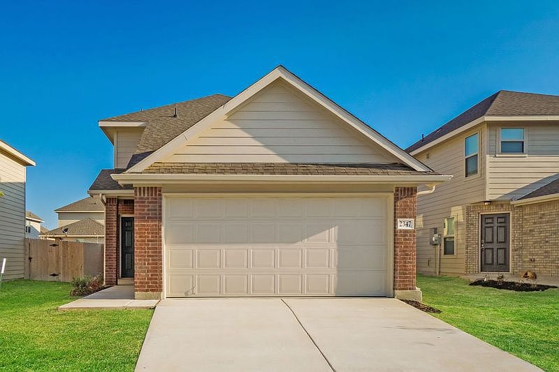 1st image of 2347 Dry Moss Way