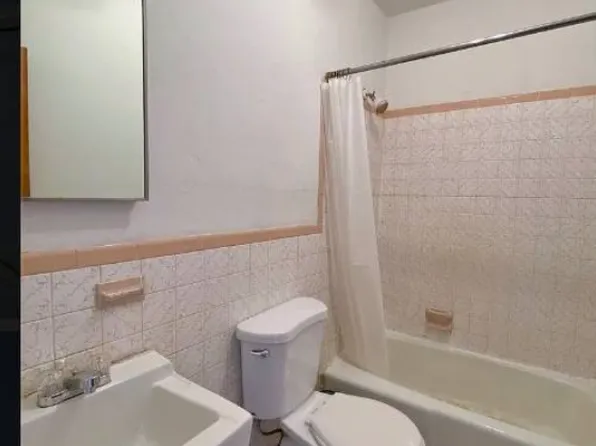 1674 Putnam Avenue image 4 of 5