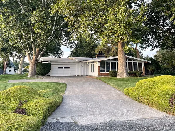 9013 Franklin Rd, Pasco, WA 99301