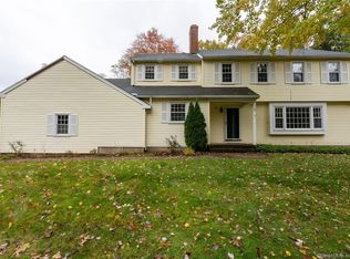 109 Brookview Rd, Windsor, CT 06095