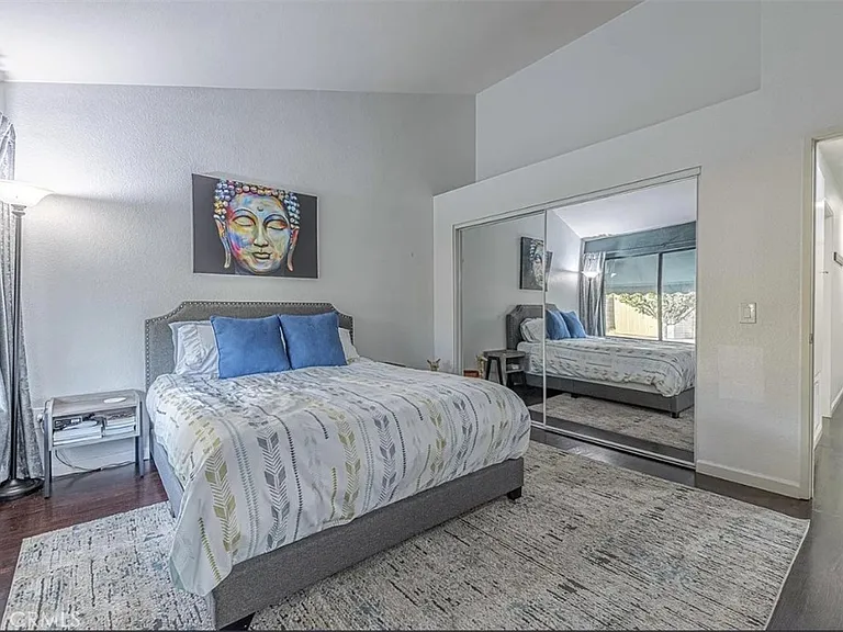 37526 Rose St — Photo 7