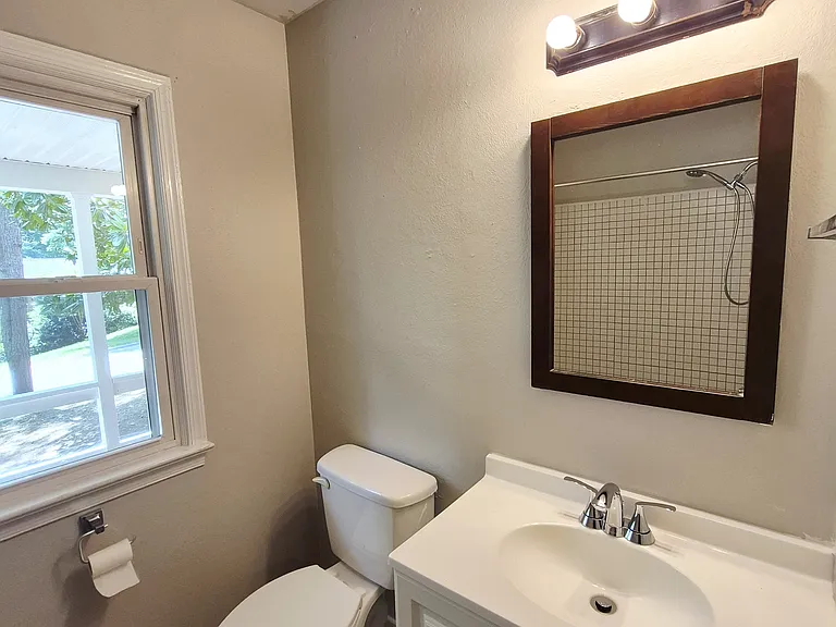 3041 Clintwood Rd — Photo 20