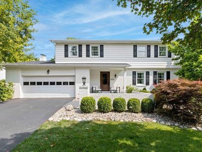 888 Singing Hills Ln, Columbus, OH, 43235
