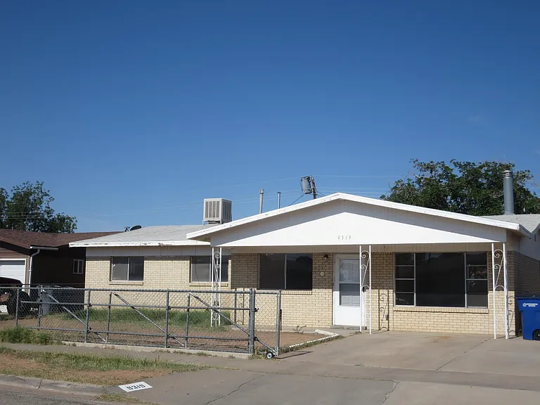 9319 Vicksburg Dr — Photo 2