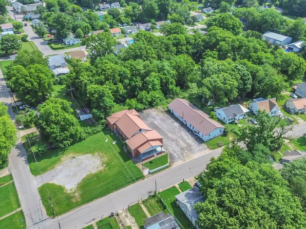 317 E 18th St, Columbia, TN 38401