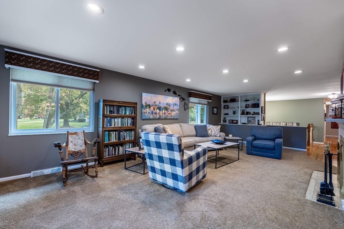 next background image