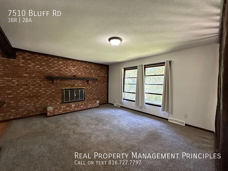7510 Bluff Rd — Photo 3