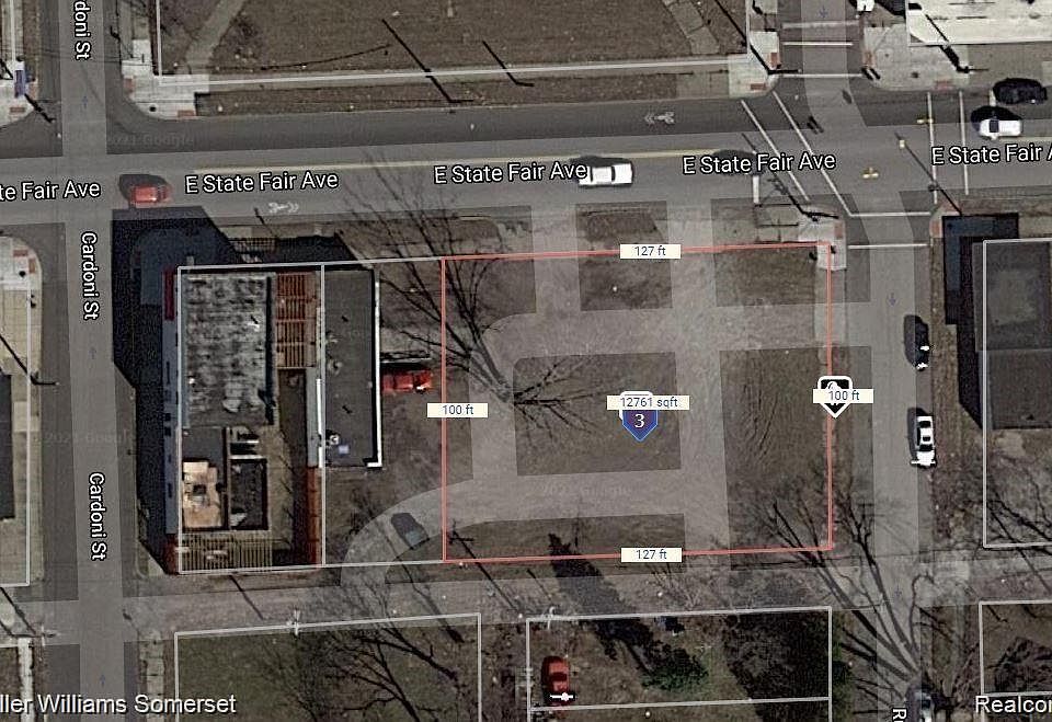 2nd image of 1240 E State Fair