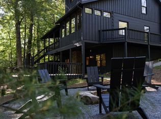 365 Browns Cove Rd, Blue Ridge, GA 30513