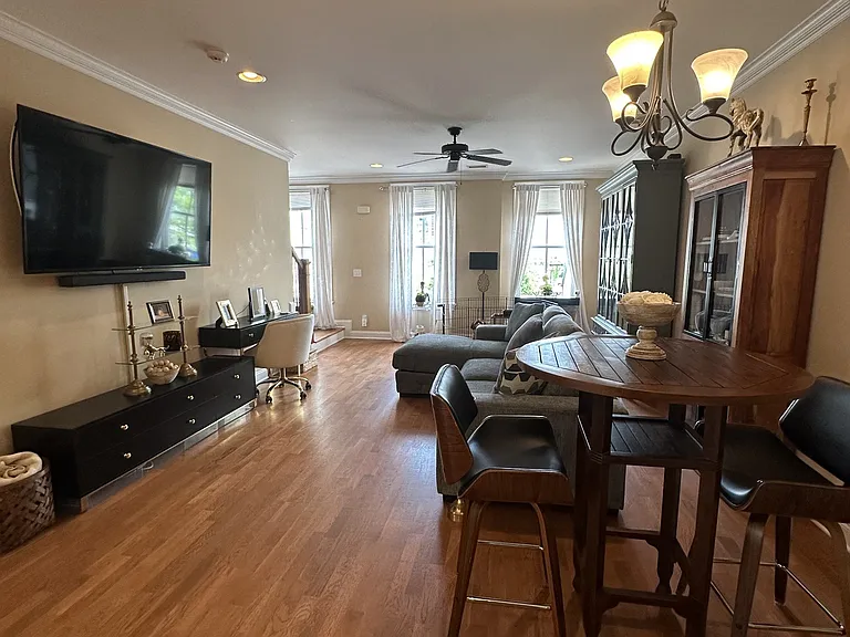 2114 Acklen Ave #305 — Photo 8