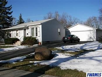 2nd image of 4927 S Camden Dr
