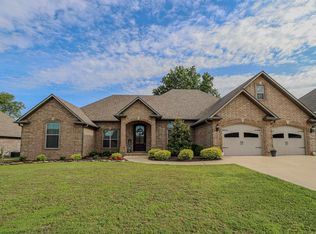 4303 Phillips Dr, Paragould, AR 72450