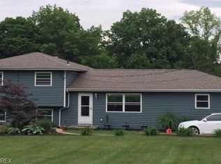 1351 S Medina Line Rd, Wadsworth, OH 44281