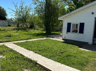 133 Dobbertine Rd APT B, Lake Charles, LA 70607