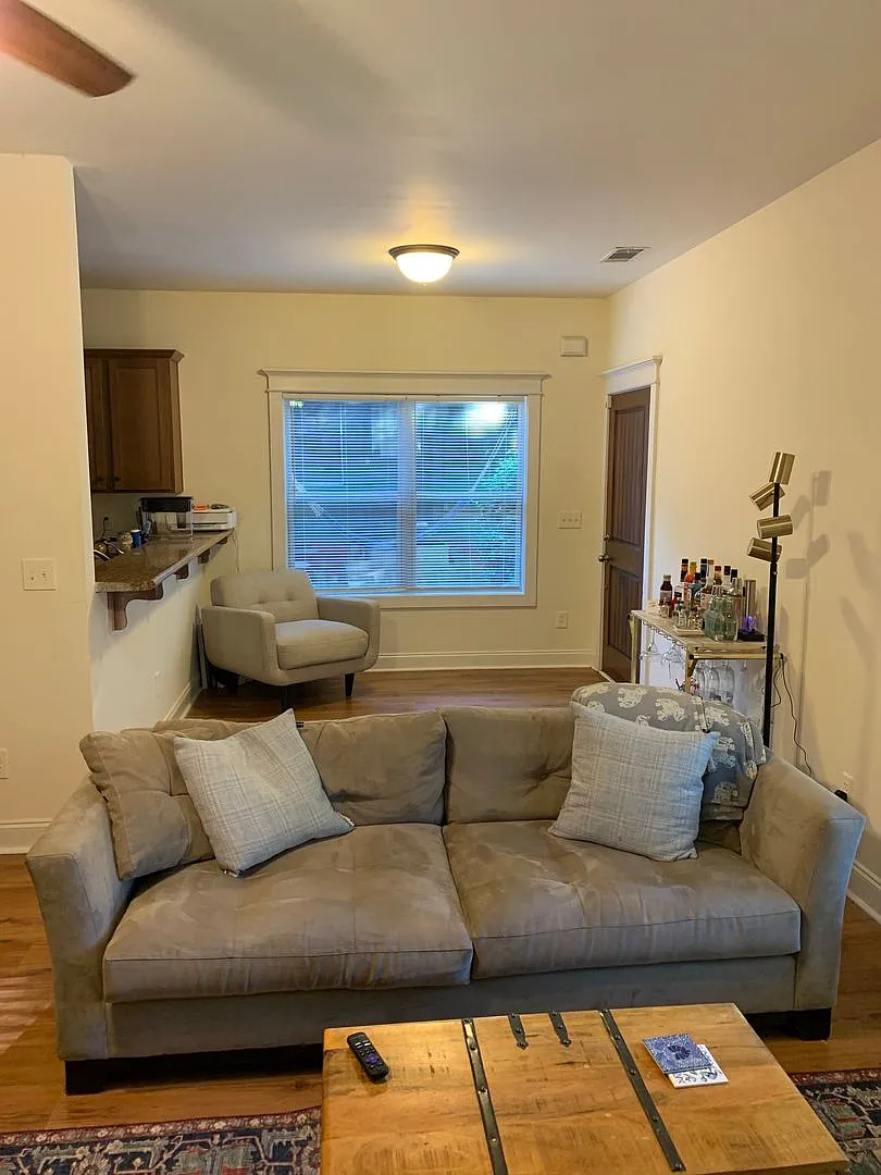 Four Bedroom Near Downtown Available for Pre-Lease! — Photo 3