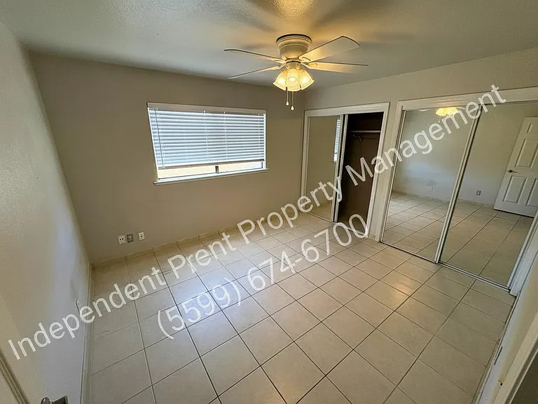 120 Prince Ln — Photo 9