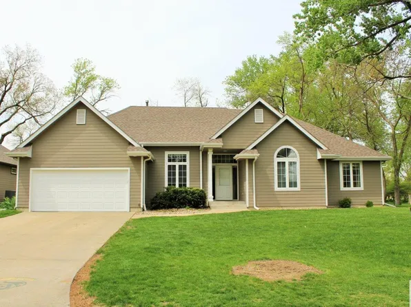 243 Windflower Bnd, Dakota Dunes, SD 57049