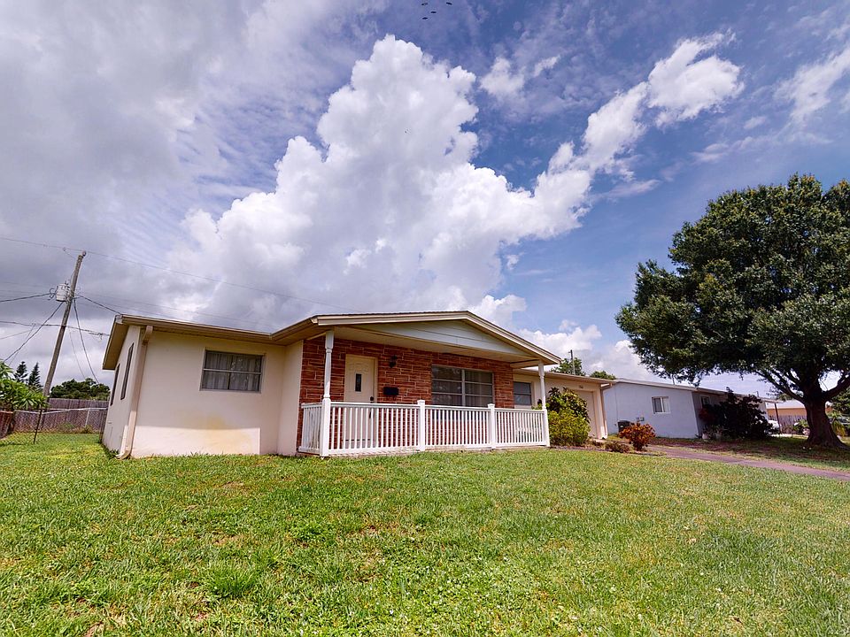 1st image of 566 E Ford Cir